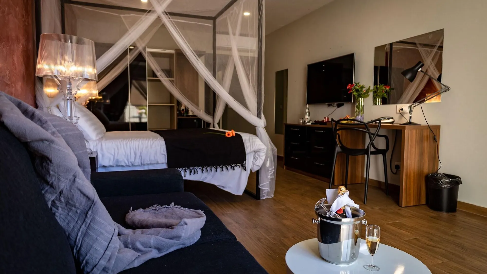 Adelphi Boutique Hotel 拉巴特