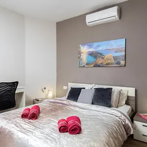 Pensión Luxury Circle